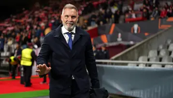 Bir Alman gitti bir Alman geldi, saatler sonra yeni hocayı duyurdular