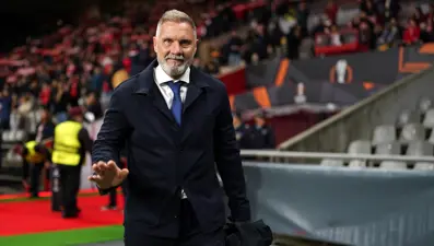 Bir Alman gitti bir Alman geldi, saatler sonra yeni hocayı duyurdular