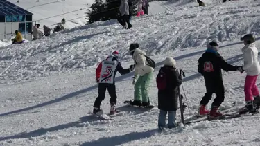 Uludağ'da haftasonu güneşli hava yoğunluğu yaşandı