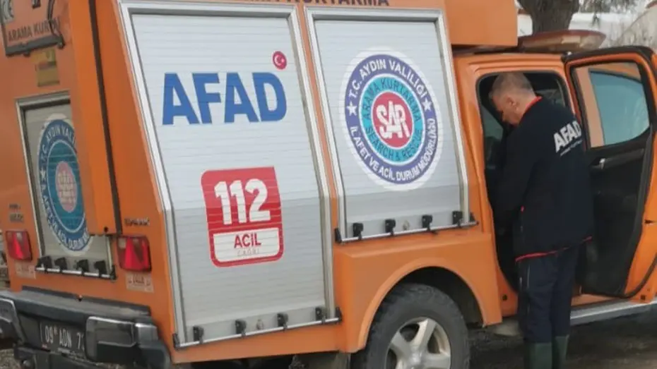 Aydın'da Büyük Menderes Nehri'nde taşkın riski. 21 ev tedbiren tahliye edildi