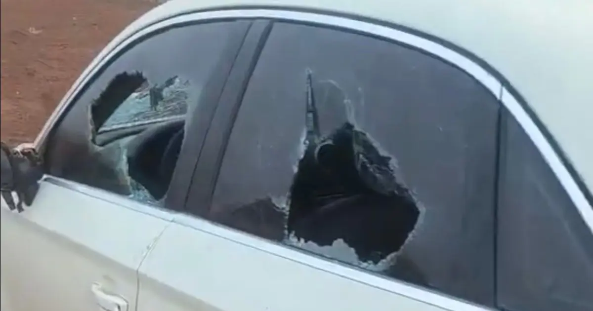 Önce alkol aldılar sonra bindikleri otomobili kurşun yağmuruna tuttular