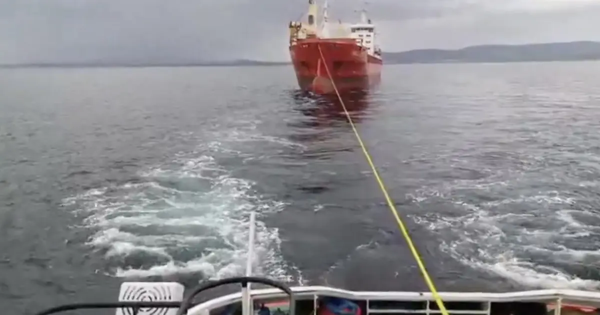 Çanakkale Boğazı’nda arıza yapan gemi kurtarıldı