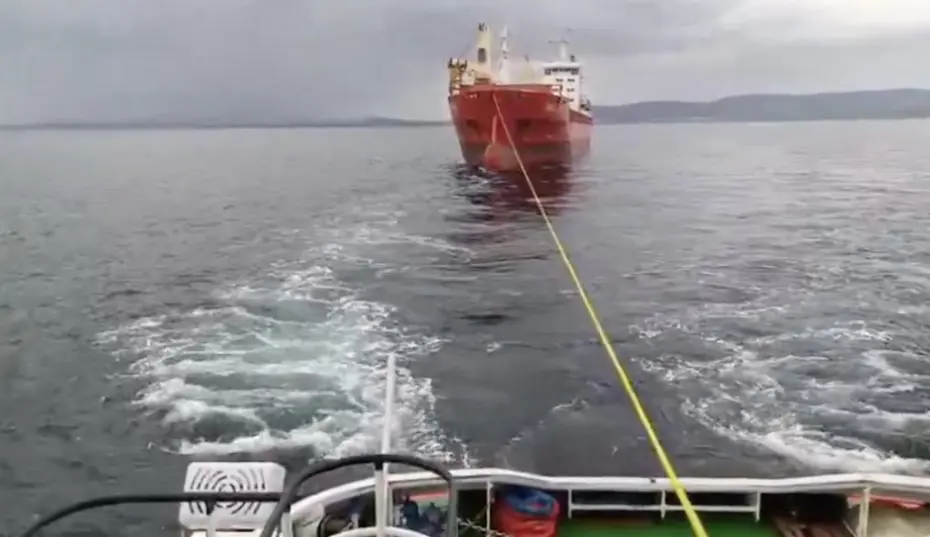 Çanakkale Boğazı’nda arıza yapan gemi kurtarıldı