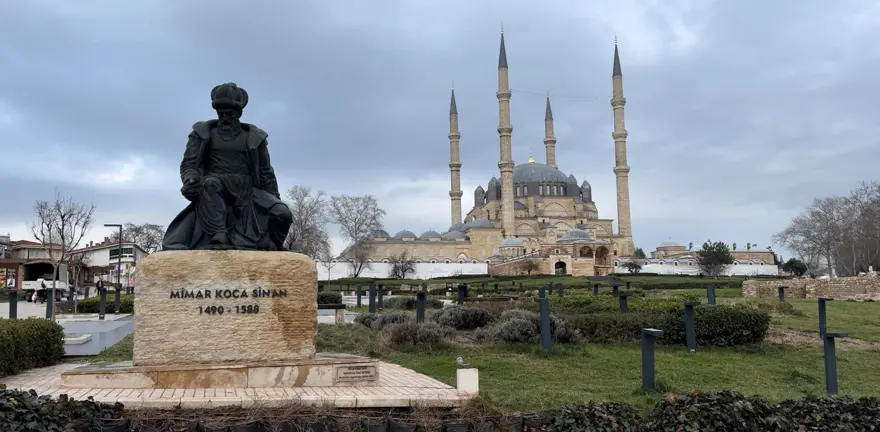 Selimiye Camii 4 yıllar aradan sonraları ibadete açıldı 1