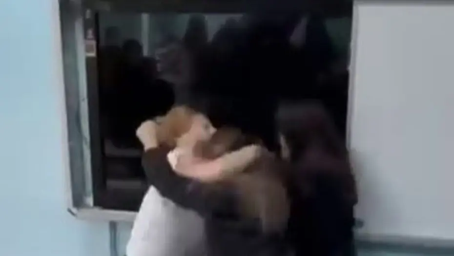 Kavga eden 3 öğrenciye uzaklaştırma cezası verildi