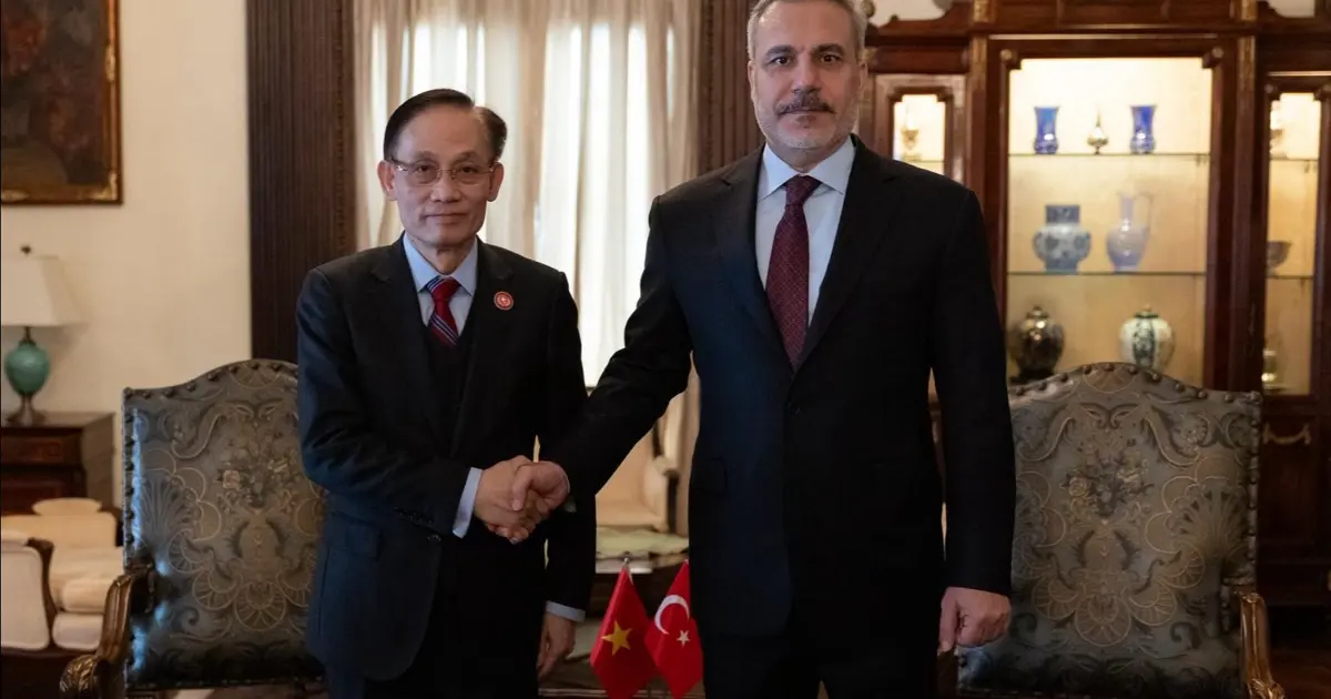 Dışişleri Bakanı Fidan, Vietnamlı mevkidaşı ile görüştü