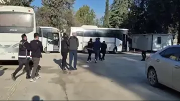 Milyonluk rüşvet havuzu kuran gümrük çetesi çökertildi