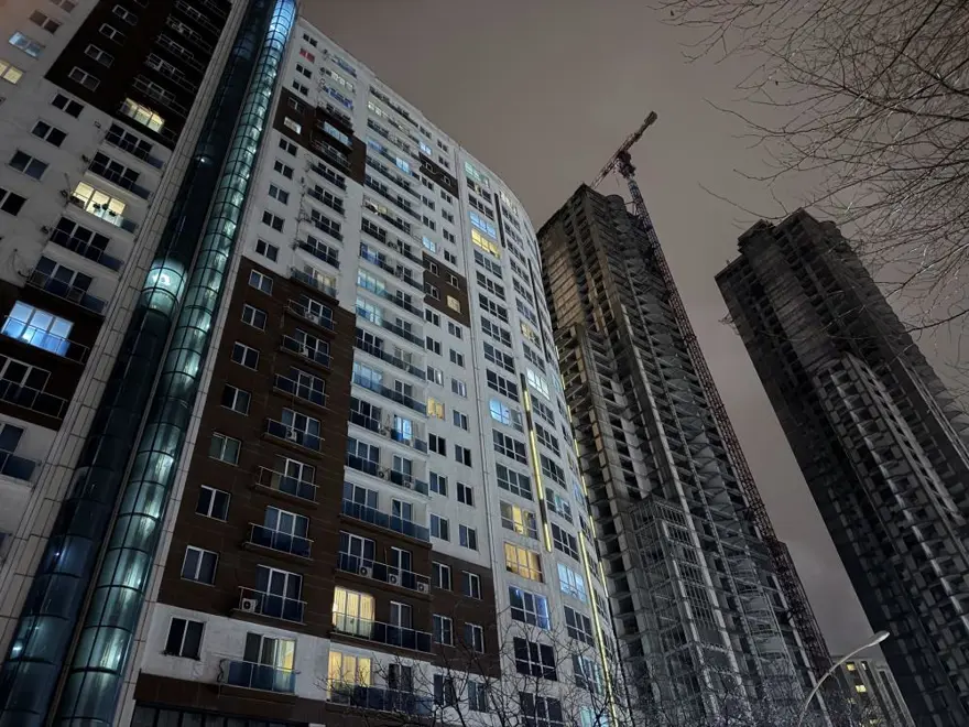 Rezidans koridorunda çifte cinayet! Katiller komşuları çıktı, villada yakalandılar 