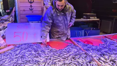 Fiyatı 50 TL'ye kadar düştü. Ucuza almak isteyenler sıraya giriyor