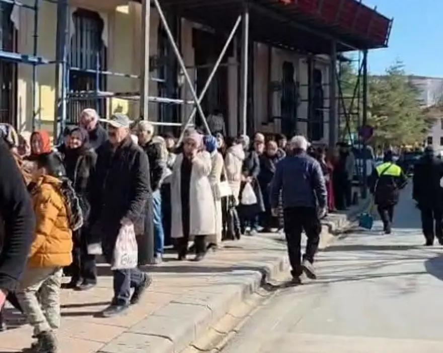 Fiyatı 50 TL'ye kadar düştü. Ucuza almak isteyenler sıraya giriyor 3