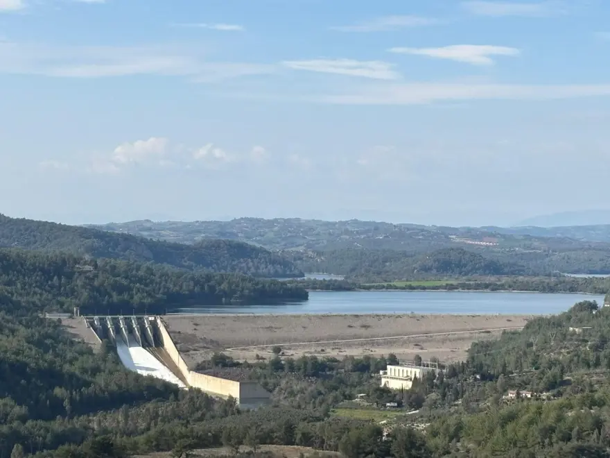 Kuraklığa esir düşmüştü. Su seviyesi bir anda yükseldi 2 Kuraklığa esir düşmüştü. Su seviyesi bir anda yükseldi 2