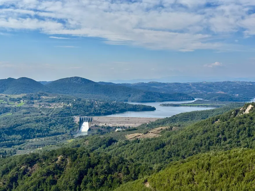 Kuraklığa esir düşmüştü. Su seviyesi bir anda yükseldi 1 Kuraklığa esir düşmüştü. Su seviyesi bir anda yükseldi 1