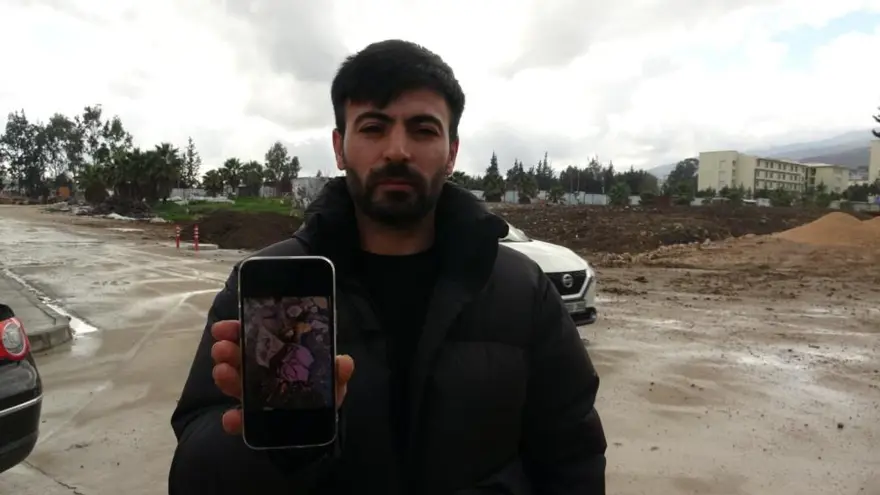 EŞYALAR KATLANMIŞ HALDEYDİ 3 EŞYALAR KATLANMIŞ HALDEYDİ 3