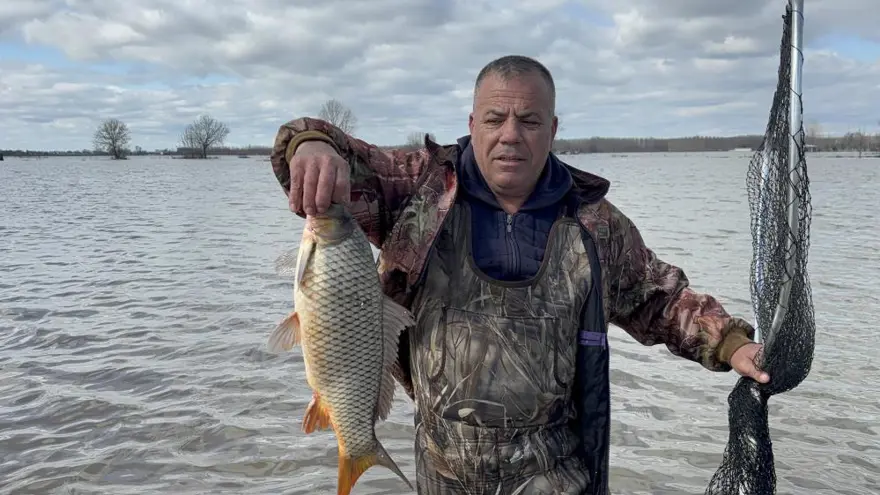 Edirne'de tarlada balık tuttular 1