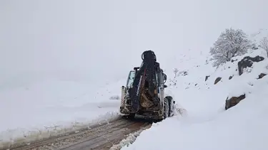 Şırnak'ta yağışlar etkisini gösterdi. Kapanan 20 köy yolu ulaşıma açıldı