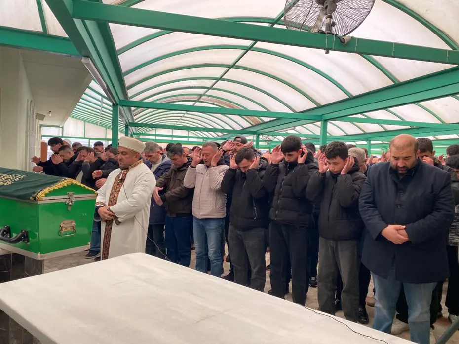 Sahurda fenalaştı, hastanede hayatını kaybetti