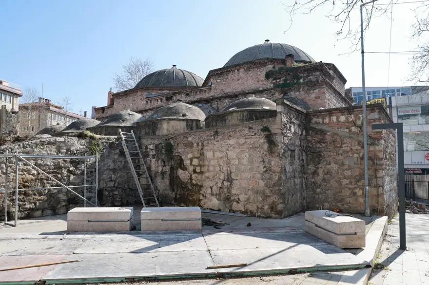 Gebze'de 500 yıllık tarih yatıyor. Yetkililer harekete geçti Gebze'de 500 yıllık tarih yatıyor. Yetkililer harekete geçti