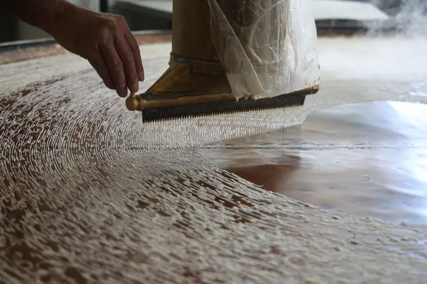 45 yıllık bakır ocakta hazırlanıyor. İçinde hiçbir katkı maddesi yok ''Piyasanın en ucuz tatlısı 