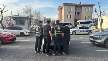 Trafiği tehlikeye atan sürücüler tespit edildi. 190 bin TL para cezası verildi