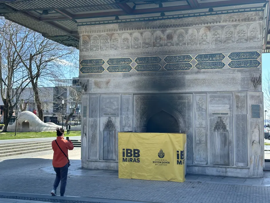 İstanbul'un en büyük üçüncü çeşmesini yaktılar! İnceleme başlatıldı