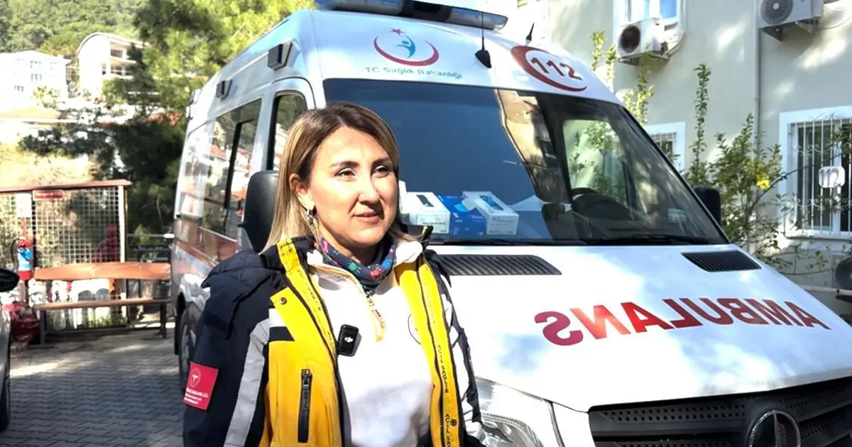 Marmaris'in tek kadın ambulans sürücüsü. "Gördüler ki bu işi yapabiliyoruz"