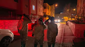 Gaz kaçağını çakmakla kontrol etti, patlamaya neden oldu