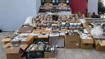 Adana'da sigara kaçakçılarına operasyon