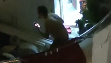 Dehşet saçtı: "Kendimi ve evi yakacağım"
