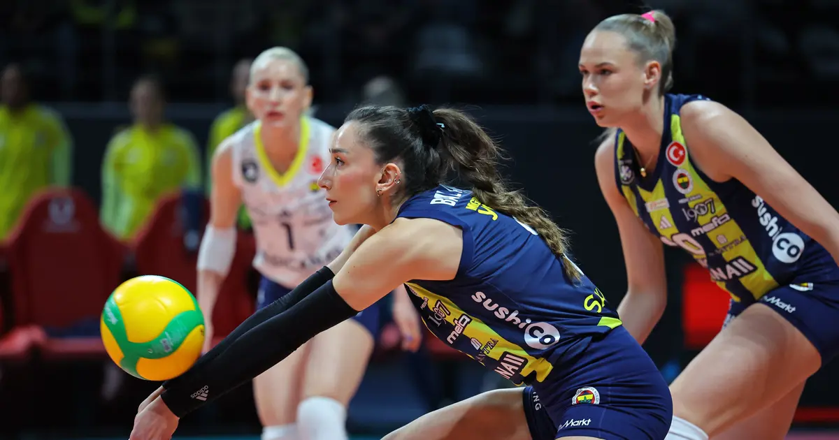 Fenerbahçe, CEV Şampiyonlar Ligi'ne altın sette veda etti