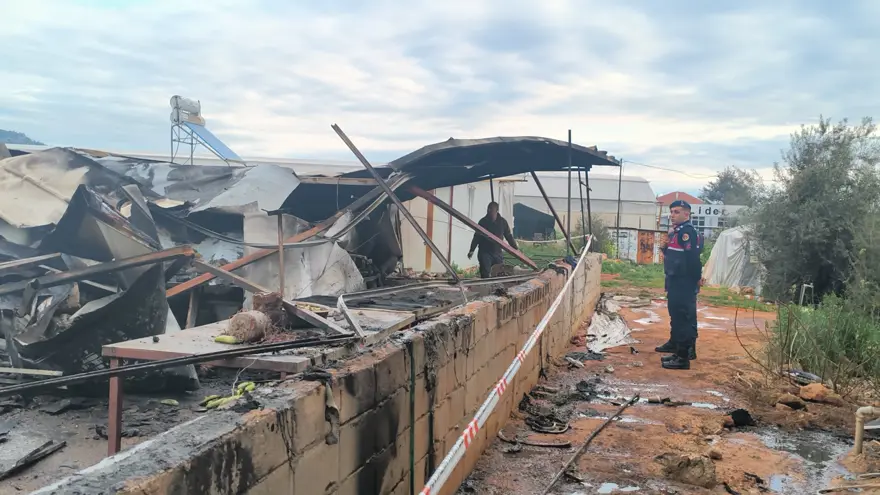 Bayramda Antalya'da yangın faciası: 5'i çocuk, 6 ölü 1
