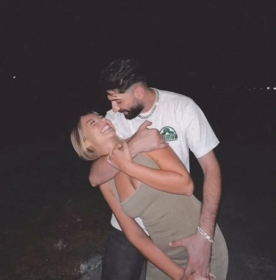 "MÜZİSYENLER ARASINDA İLİŞKİ TARTIŞMASI YAŞANDI" İDDİASI 3 "MÜZİSYENLER ARASINDA İLİŞKİ TARTIŞMASI YAŞANDI" İDDİASI 3