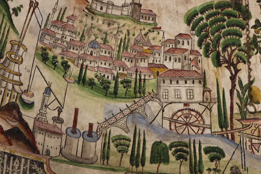 Cami şadırvanında 150 yıllık ayrıntı. Dikkatli bakınca fark ediliyor, ilk günkü gibi korunuyor 1