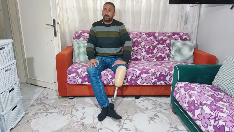 700 lira için hayatı kabusa döndü. IBAN'ını verdi, protez bacağıyla hapse girmek üzere