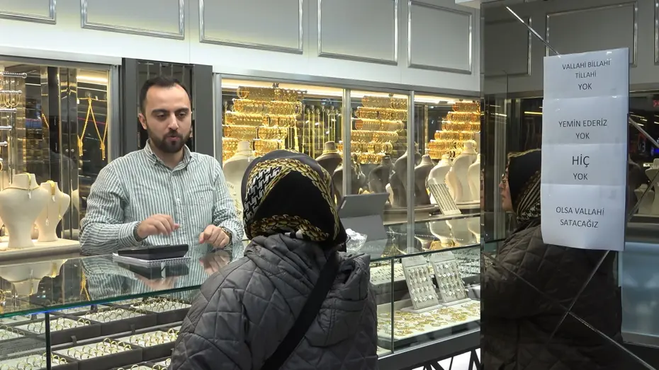 Altın karaborsada. Piyasada gram ve çeyrek altın neden bulunamıyor?
