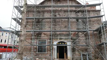 5 asır önce inşa edildi. Yılların tanığı ayağa kaldırılıyor