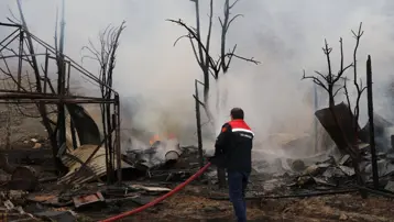 Arı kovanlarında yangın. 2 buçuk milyon TL'lik hasar var