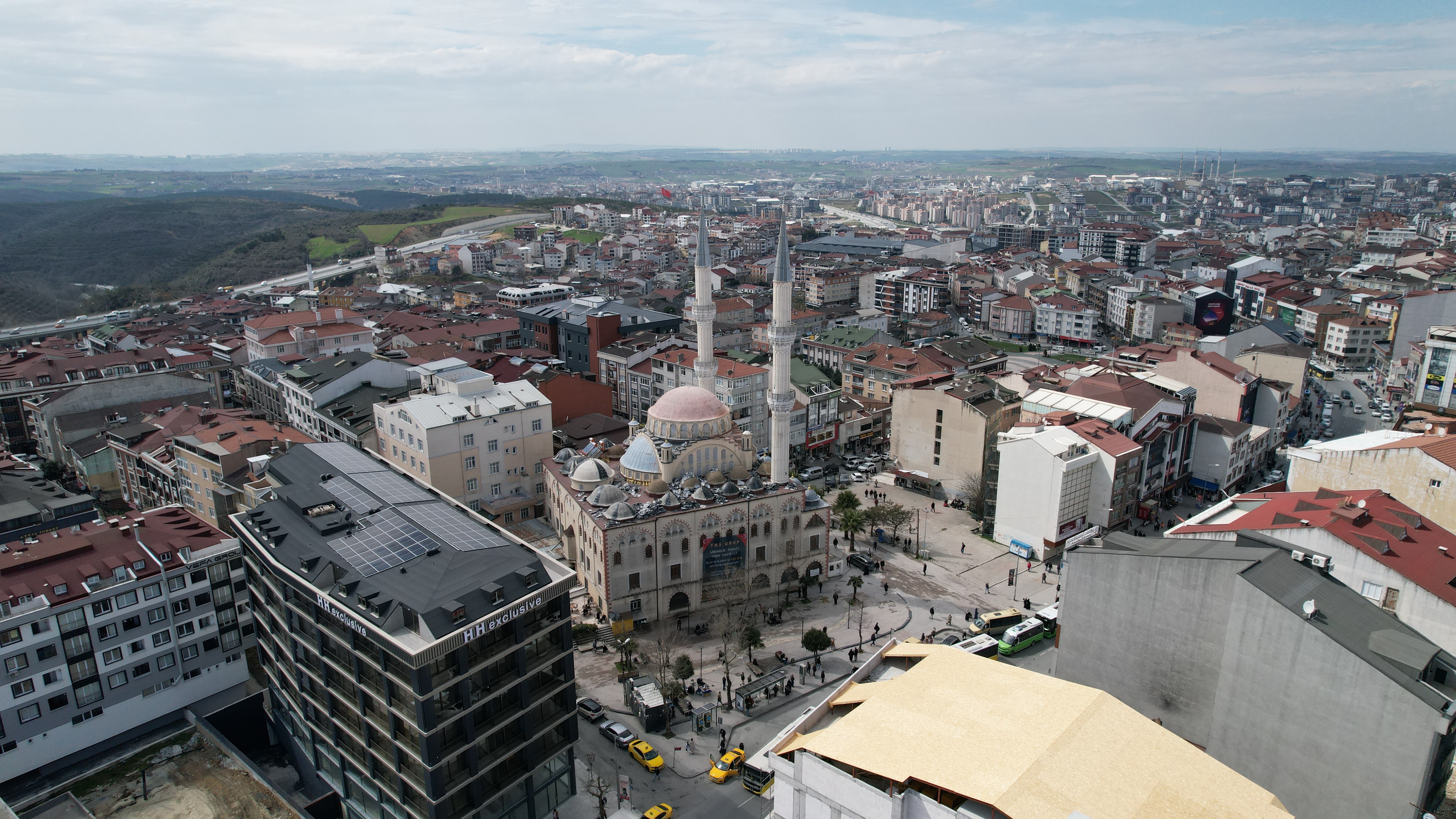 Önce üzen sonra sevindiren haber. İlçenin simge yapısı yıkılıyor