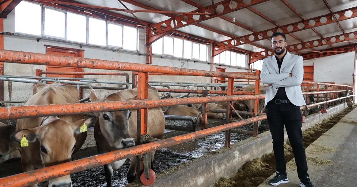 Üniversiteyi yarıda bıraktı, dede mesleğini yaptı. Kendi işinin patronu oldu