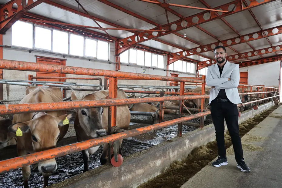 Üniversiteyi yarıda bıraktı, dede mesleğini yaptı. Kendi işinin patronu oldu