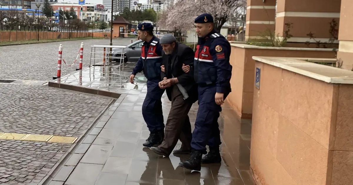 Kastamonu'da oğlunu tüfekle öldüren baba tutuklandı