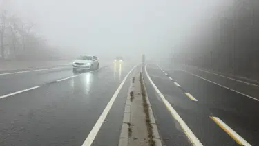 Yoğun sis Bolu Dağı'nı kapladı