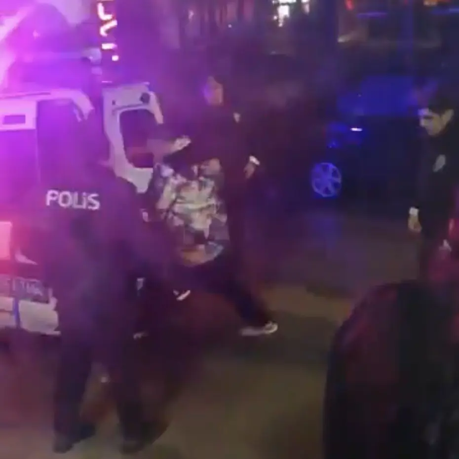 İzmir KYK kız yurdunda taciz. Müdür de görevden alındı