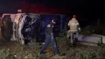 Bursa'da minibüs kazası: Ölü ve yaralılar var