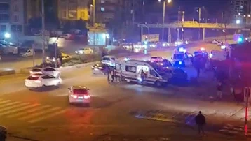 Alkollü sürücü trafiği altüst etti, 3 polisi yaraladı. 1 milyon 292 bin lira para cezası