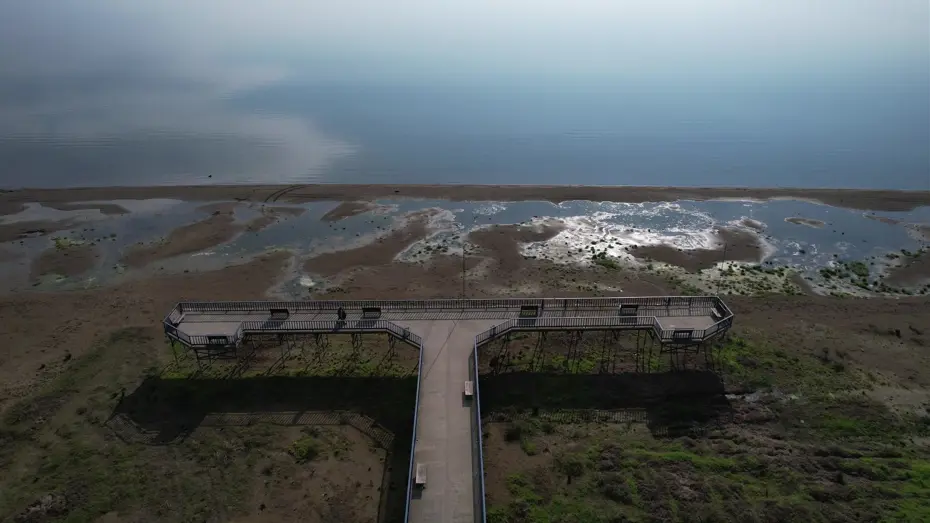 Barajlar dolup taşıyor bu göl 300 metre çekildi. Su nereye gitti?