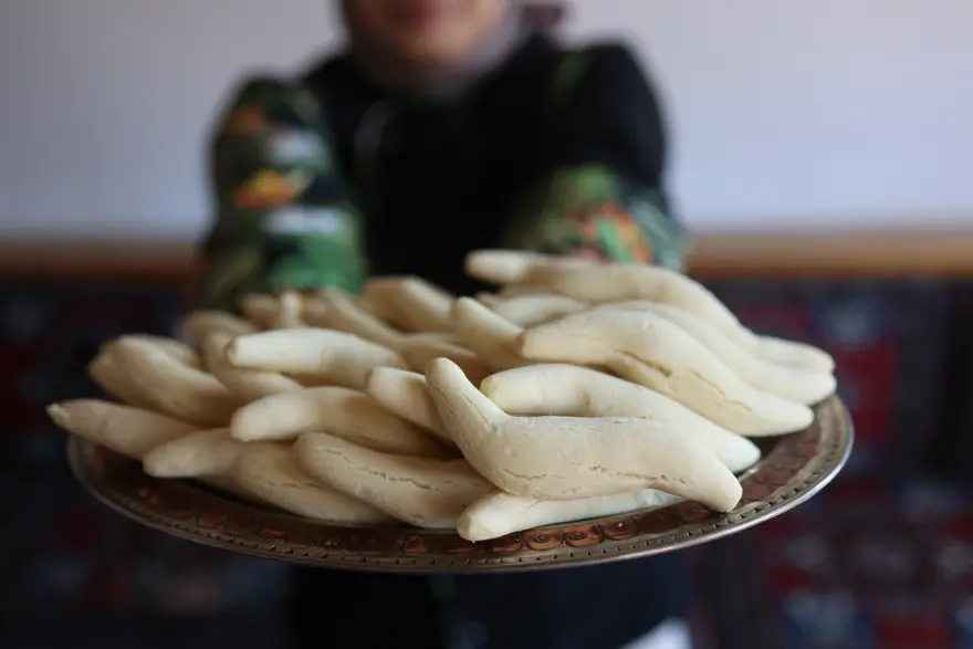 Ehlibilir lezzetiyle tadı damakta bırakıyor. İçinde çok miktarda un var 2