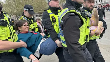 Londra'da Filistin’e hayır gösterisine müdahale. 212 şahıs gözaltına alındı