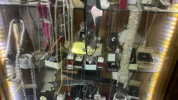 Ustası bile zor ayırt ediyor. Bir gram altının birebir sahtesini yapıyorlar