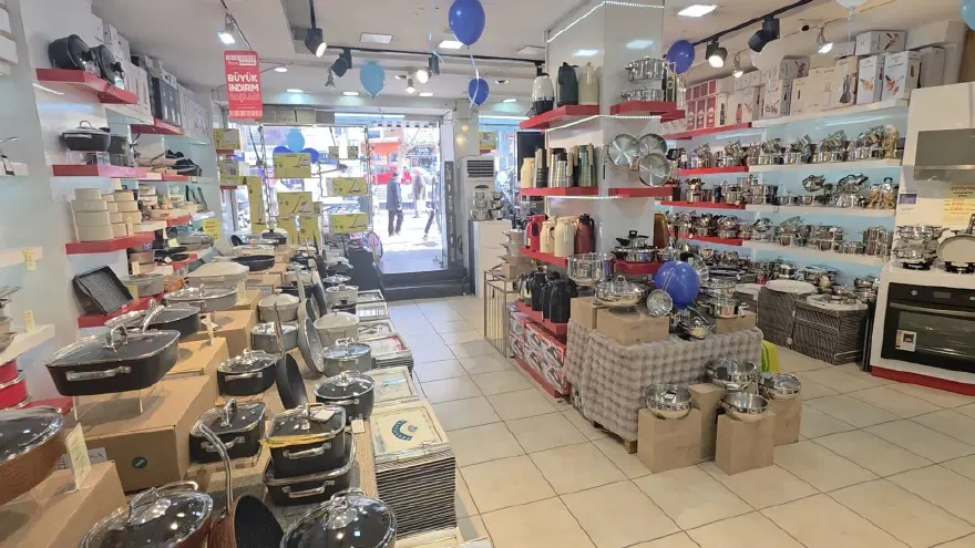 Kütahya'da 24 yıl sonra gelen şampiyonluk coşkusu. "Ne alırsan 43 TL taksitle" 5
