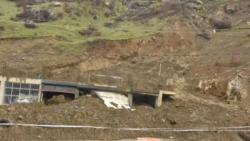 Bitlis'te toprak kayması